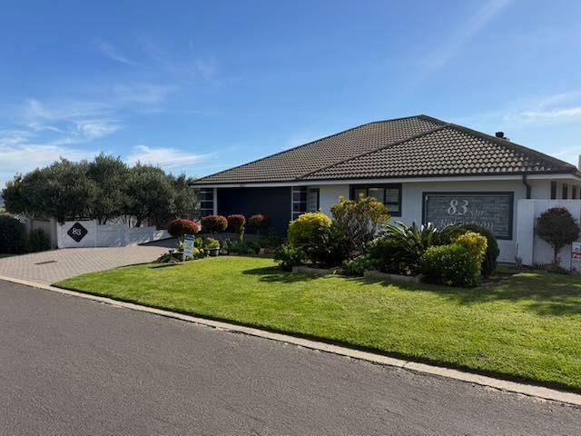 5 Bedroom Property for Sale in Reebok Western Cape